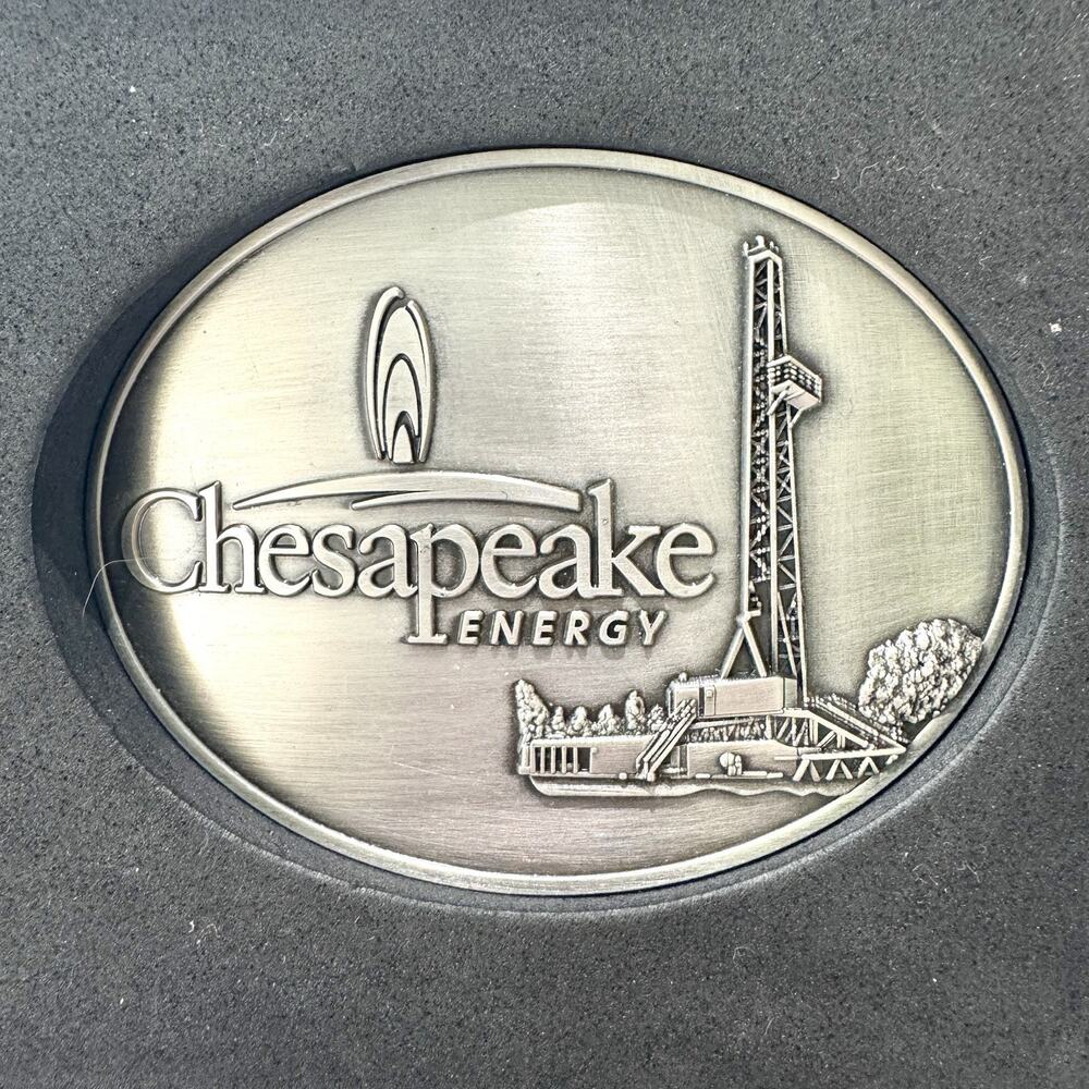 Chesapeake Energy Belt Buckle Oil Gas Drilling Rig Corporate Employee Gift Box